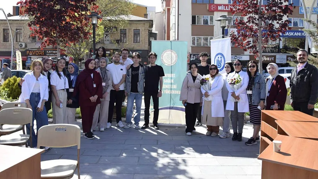 Bayburt'ta Dünya Hipertansiyon Günü'nde Farkındalık Etkinliği Düzenlendi Haberi
