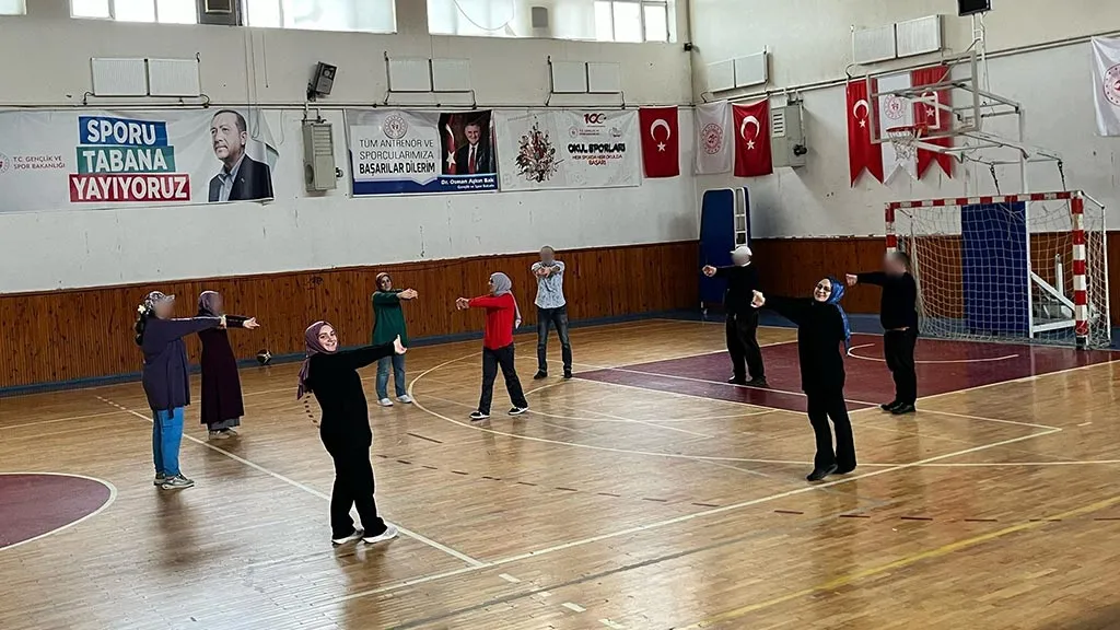 Bayburt'ta Engelliler Haftasına Özel Dokunuş, Spor ve Kahvaltı Haberi