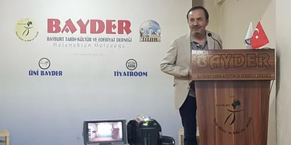 Bayburt’ta İbrahim Erkal’ın Amcasının Oğlu Abdulkadir Erkal Aşık Sümmani’yi Anlattı Haberi