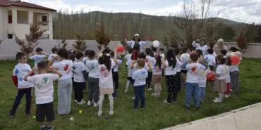 Bayburt'ta Miniklere Hijyen Dersi, Dünya El Hijyeni Günü'nde Eğlenceli Farkındalık Etkinliği Haberi