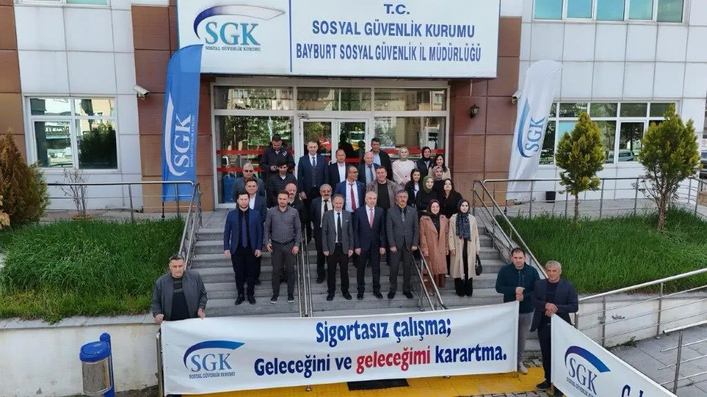 Bayburt'ta Sosyal Güvenlik Haftası Ziyaretler Ve Etkinliklerle Kutlandı Haberi