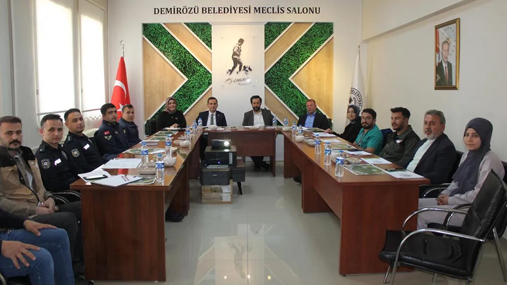 Kuşburnu Çiçekleri Açtı, Demirözü Kuşburnu Festivali Hazırlıklarına Hız Verdi Haberi