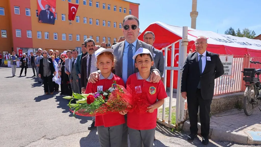 Sağlıklı Nesiller İçin Güçlü İş Birliği, Sağlıklı Çocuk, Sağlıklı Gelecek Bayburt'ta Hayata Geçti Haberi
