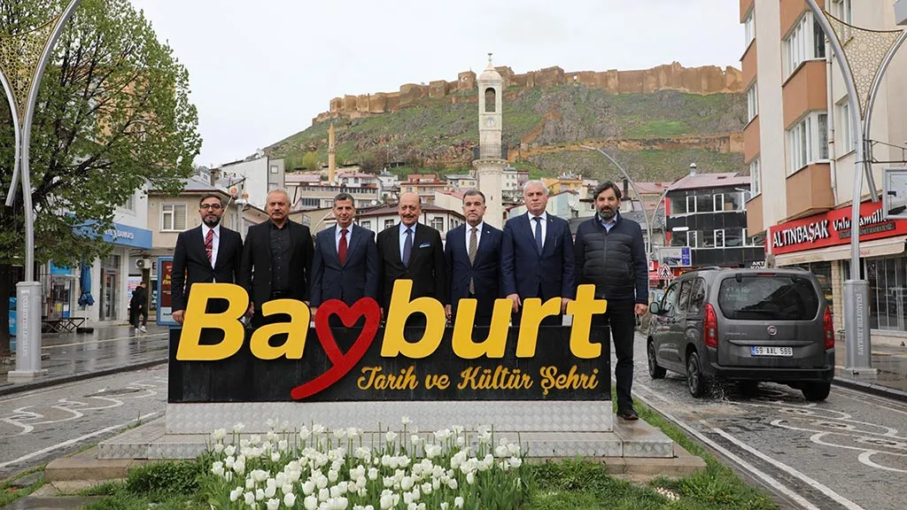 Vedat Bilgin Bayburt Esnafını Ziyaret Etti Haberi