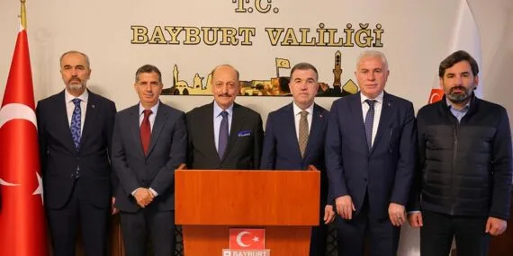 Vedat Bilgin Memleketi Bayburt’ta, Vali Eldivan ile Bir Araya Geldi Haberi