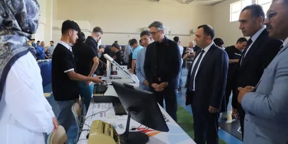 Bayburt Mesleki ve Teknik Eğitim Fuarı Açıldı