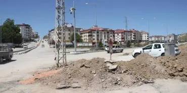 Bayburt Şingah Mahallesi'nde Elektrik Hatları Yeraltına Alınıyor