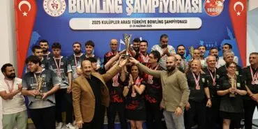 Bayburt Üniversitesi Bowling Takımı Türkiye Şampiyonası'nda Çifte Madalya Kazandı!