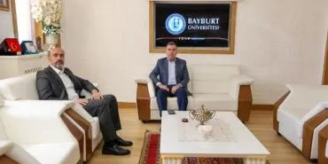 Bayburt Valisi Eldivan'dan Rektör Türkmen'e Taziye Ziyareti