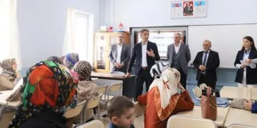 Bayburt'ta Aile Okulu Kurslarına Yoğun İlgi, 140 Veli Sertifikalarını Aldı Haberi