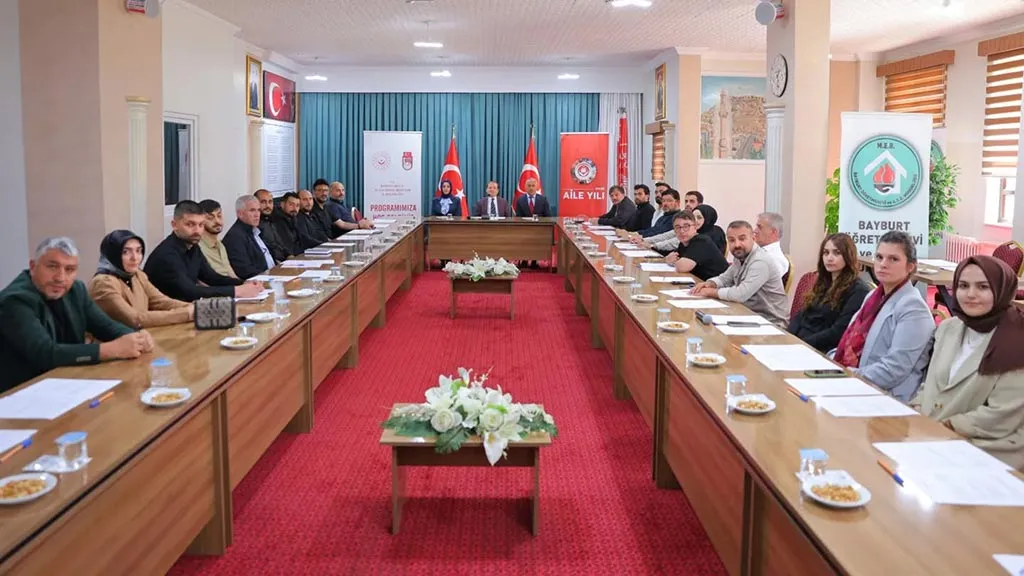 Bayburt'ta Evlenecek Çiftlere Aile Yılı Kapsamında İndirimler Başladı