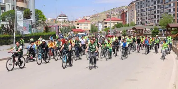 Bayburt’ta Yeşilay Bisiklet Şöleni Haberi