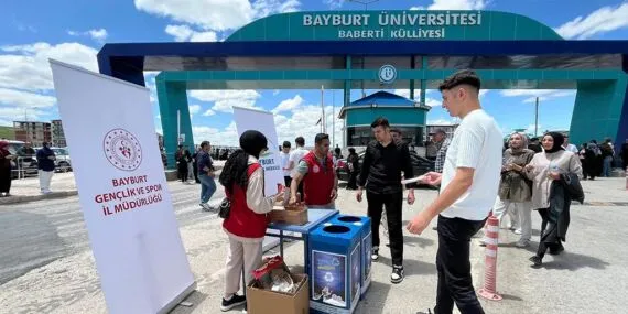Bayburt’ta YKS Sonrası Kalemler Köy Okulları İçin Toplandı