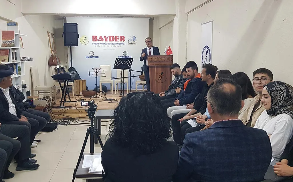 BAYDER Kültür Sohbetleri Sezon Finalini Müzikle Taçlandırdı, Bir Yılın Emekleri Alkışlarla Kapanış Yaptı