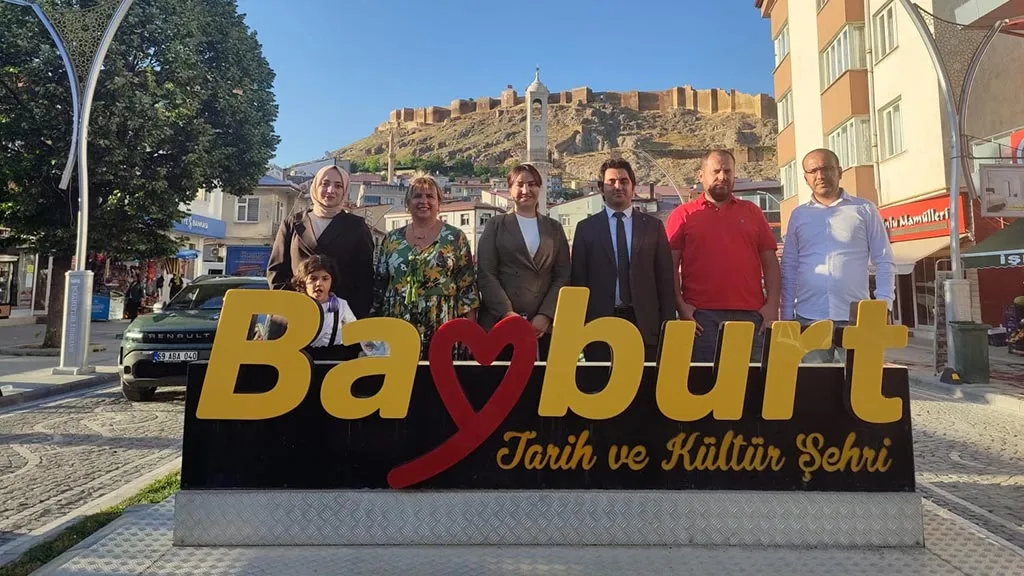 DEVA Kadın Ekibi Bayburt'ta Nabız Yokladı: Kadın Sorunları Meclis'e Taşınıyor