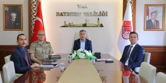 Erzurum Koordinasyonunda Bayburt ve 4 İl Valiliği Düzensiz Göçü Ele Aldı