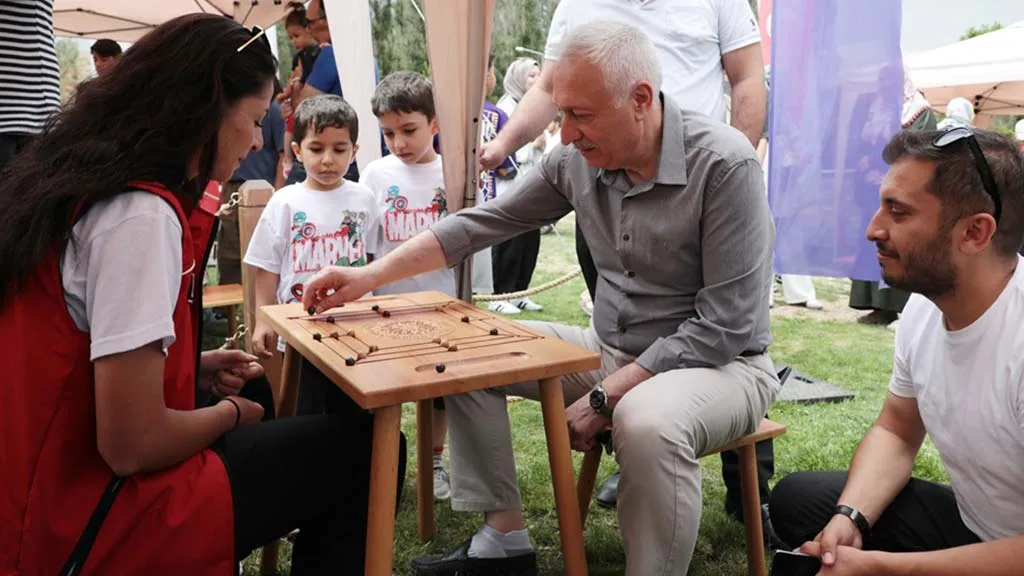 Bayburt Dede Korkut Şölenleri Açıklaması: Bu Değeri Yaşatmak Sadece Belediyeden Beklenemez