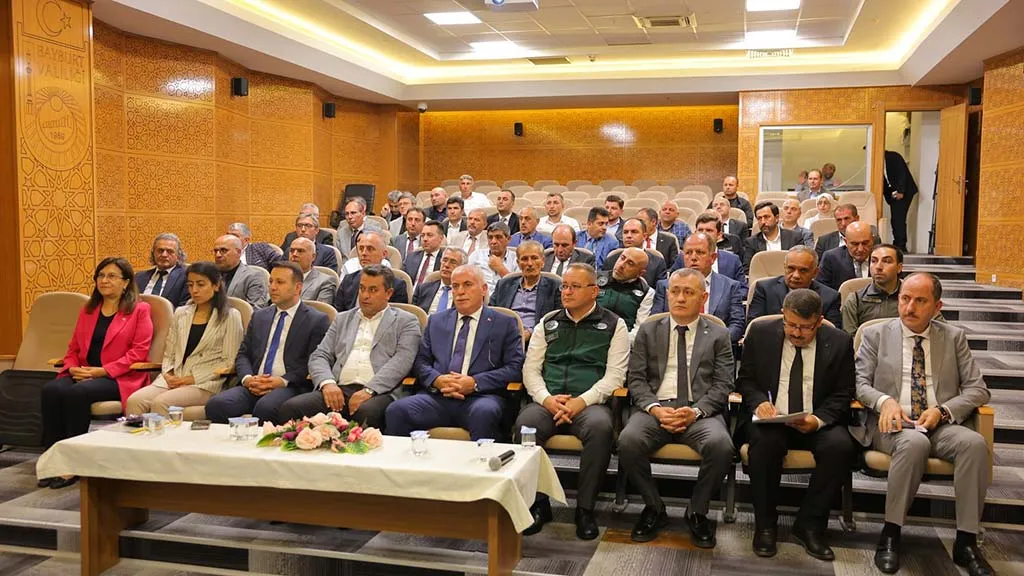 Bayburt Kalkınmasında Kritik Toplantı: 2025 Yatırımları Değerlendirildi