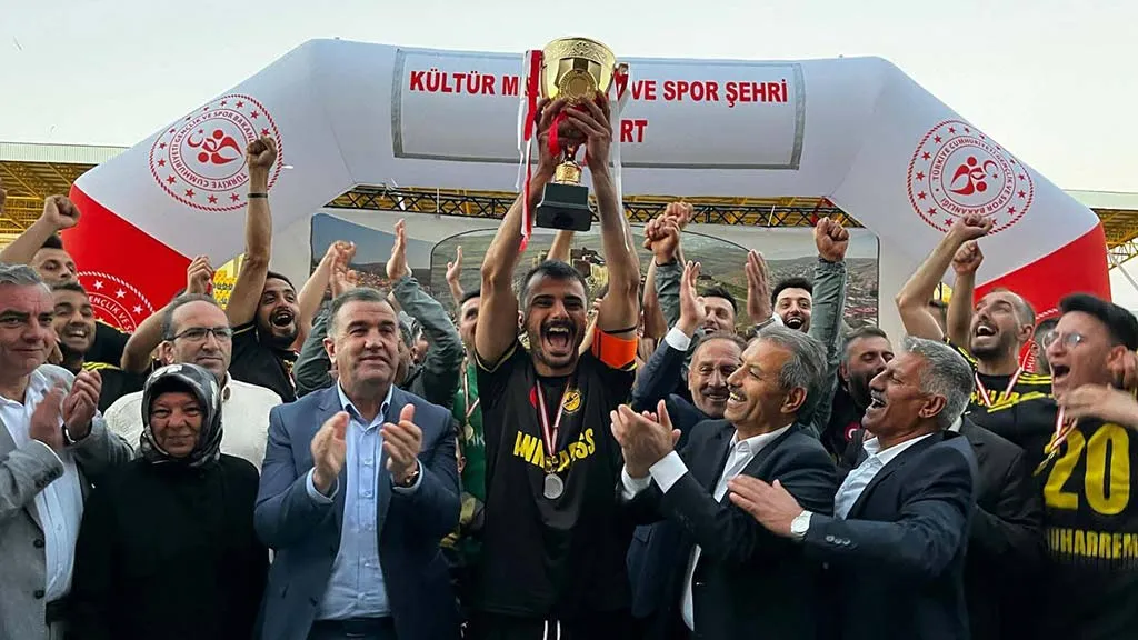 Bayburt Köyler Arası Futbol Turnuvası Şampiyonu Taşçılar Köyü Oldu
