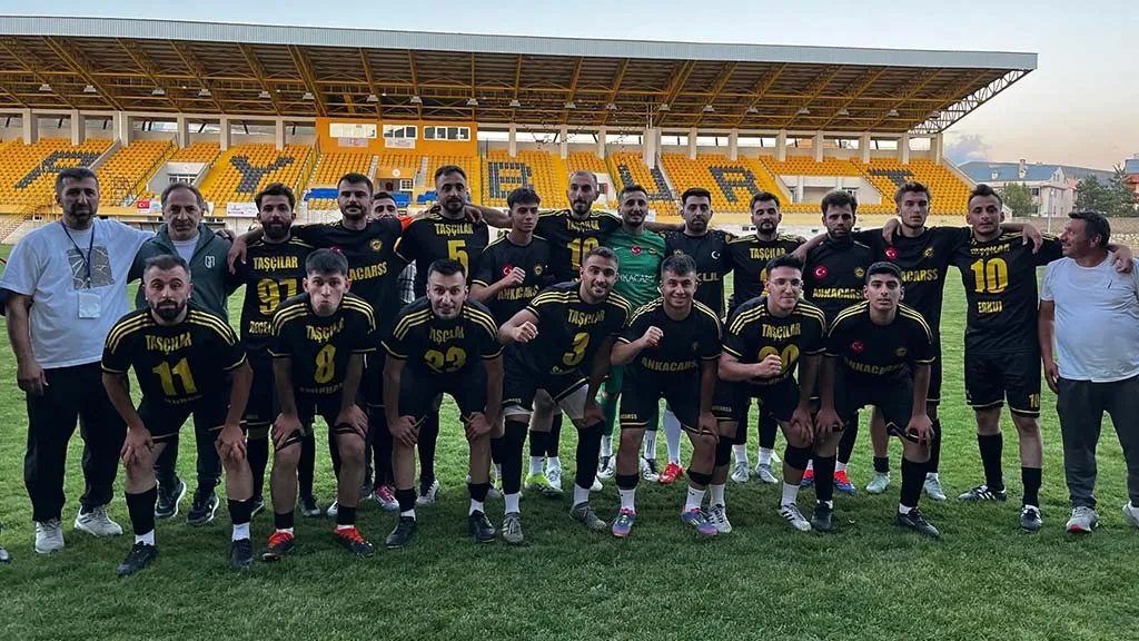 Bayburt Köyler Arası Futbol Turnuvası Şampiyonu Taşçılar Köyü Oldu