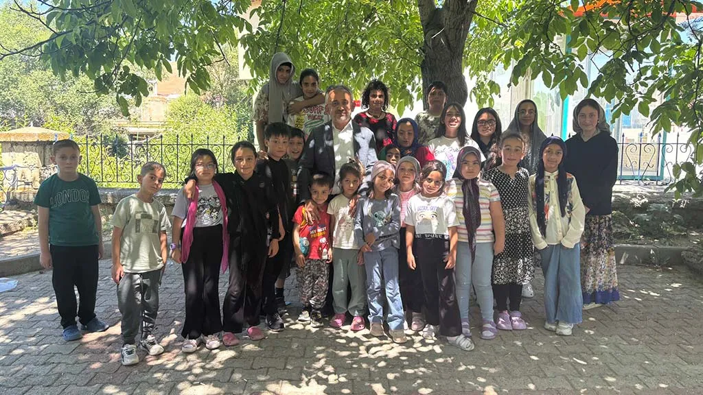 Bayburt Müftüsü Bayram Danacı, Yaz Kur'an Kurslarını Ziyaret Etti