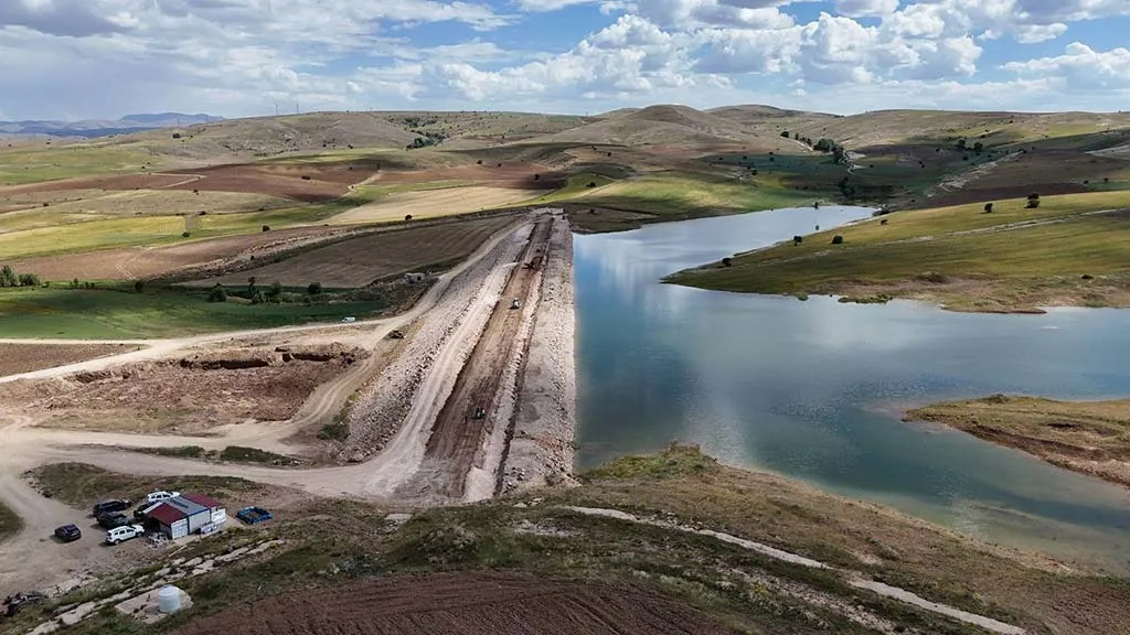 Bayburt Uğrak Göleti İnşaatında Sona Yaklaşılıyor