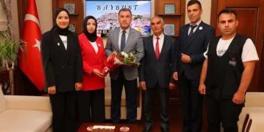 Bayburt Valisi Eldivan, Dünya Nüfus Günü'nde Nüfus Hizmetlerinin Önemini Vurguladı