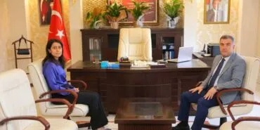 Bayburt Valisi Eldivan'dan Demirözü Kaymakamı Kılıçtürk'e Hayırlı Olsun Ziyareti