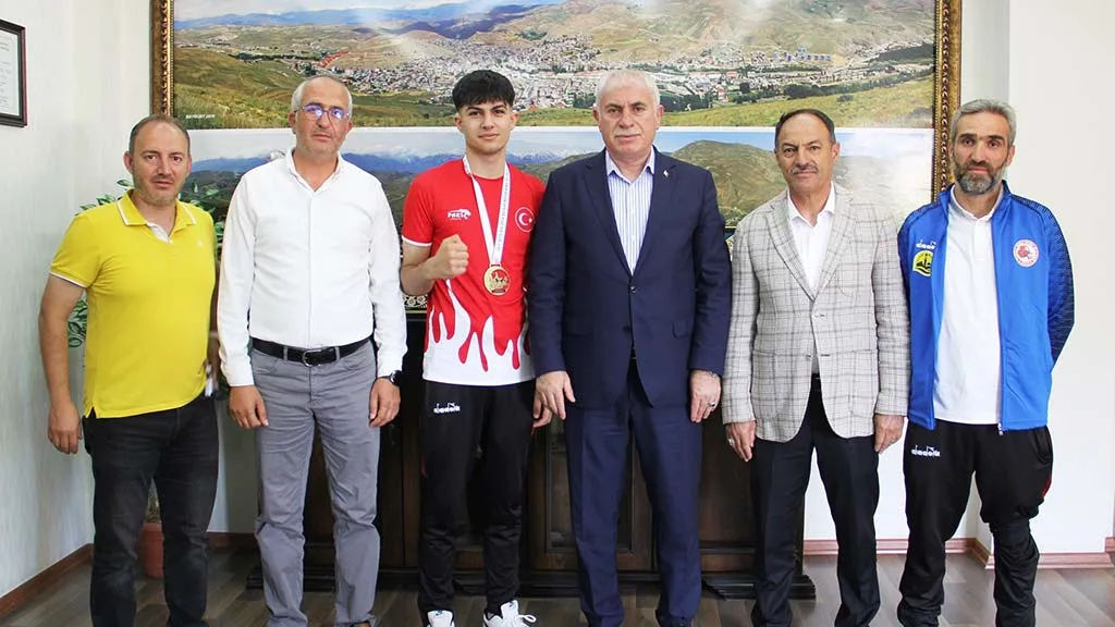 Bayburtlu Bedirhan Akburak Balkan Şampiyonu: Sıradaki Hedef Avrupa!