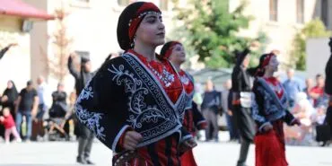 Bayburt'ta 29. Dede Korkut Şölenleri Coşkulu Törenle Başladı