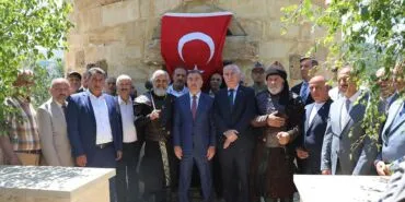 Bayburt'ta 29. Dede Korkut Şölenleri Dede Korkut Türbesi Ziyaretiyle Başladı