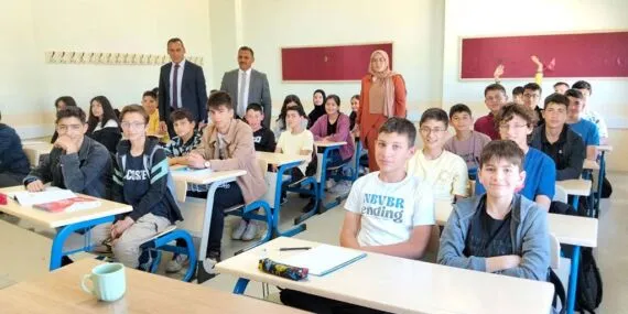 Bayburt’ta Yaz DYK ve Yaz Okulu Kursları Başladı