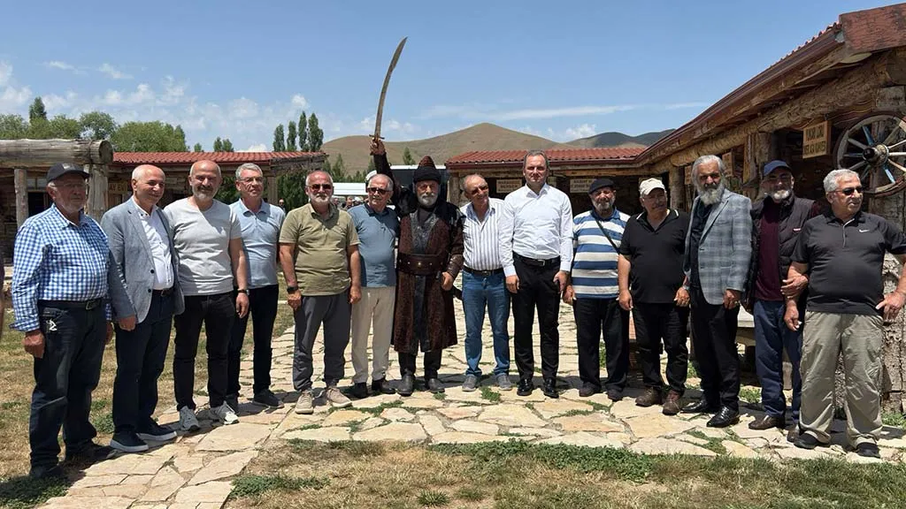Dede Korkut Şölenlerinde Kenan Yavuz Etnografya Müzesi'ne Ziyaret