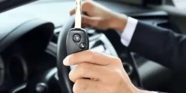 Motorlu Taşıt Ticaretinde Sıkı Denetimler: 31 Bayiye Belge İptali ve Milyonlarca Liralık Cezalar