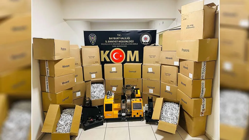 Bayburt'ta Kaçak Tütün Operasyonu: Büyük Miktarda Kaçak Ürün Ele Geçirildi