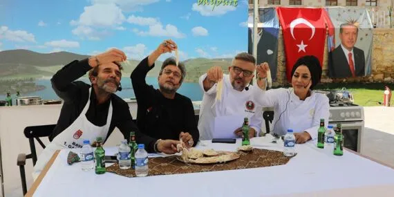 Bayburt’ta Lezzet Şöleni, Geleneksel Tatlar Gastronomi Etkinliğinde Buluştu