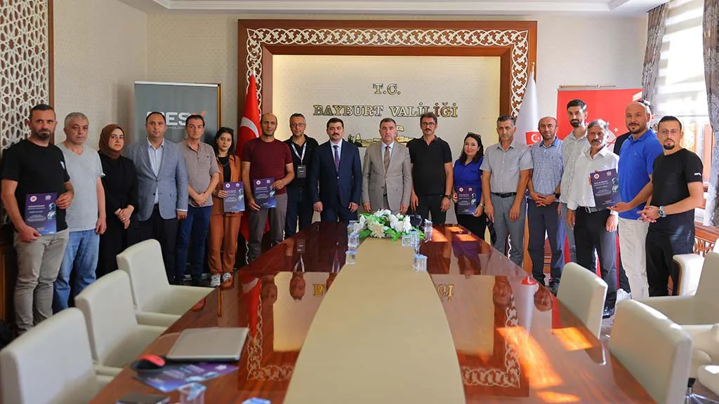 Bayburt'ta Medya Dünyasına Yön Veren Adım: Yapay Zeka Sertifikaları Sahiplerini Buldu