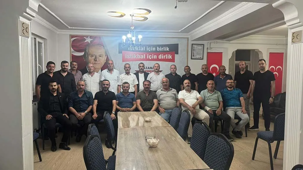 MHP Bayburt Teşkilatı, Erzurum'daki Terörsüz Türkiye Mitingi Öncesi Toplandı