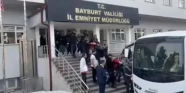 112 Vatandaş Dolandırıldı! Bayburt’ta 1,8 Milyon TL’lik Vurgun Ortaya Çıktı
