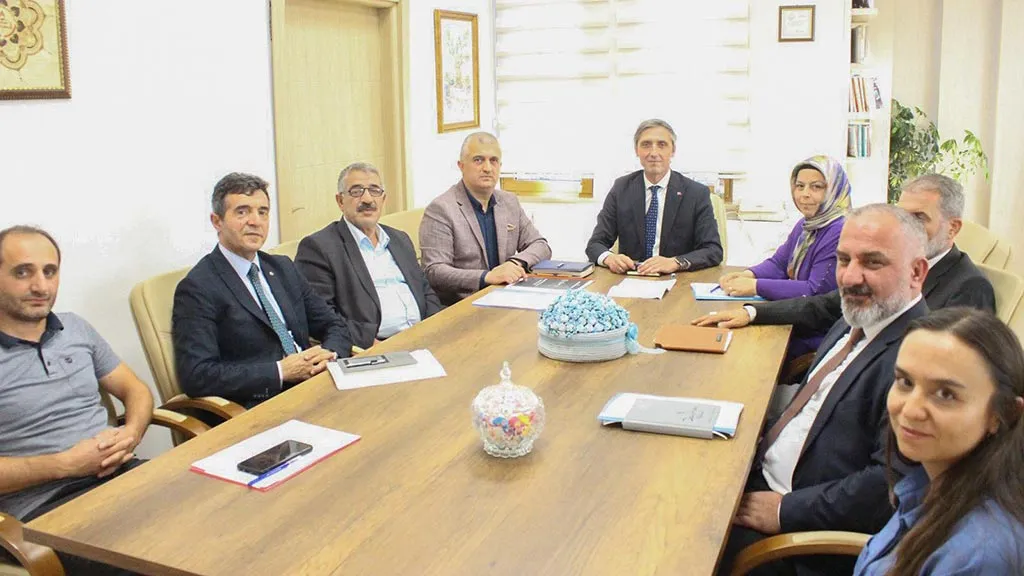 Bayburt’ta 2025-2026 Eğitim Öğretim Yılı Mesleki Eğitim Koordinasyon Toplantısı Yapıldı