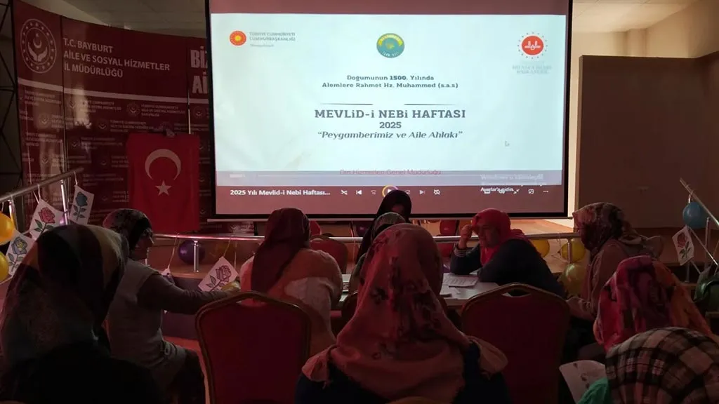 Bayburt’ta Engelsiz Yaşam Merkezinde Mevlid-i Nebi Programı