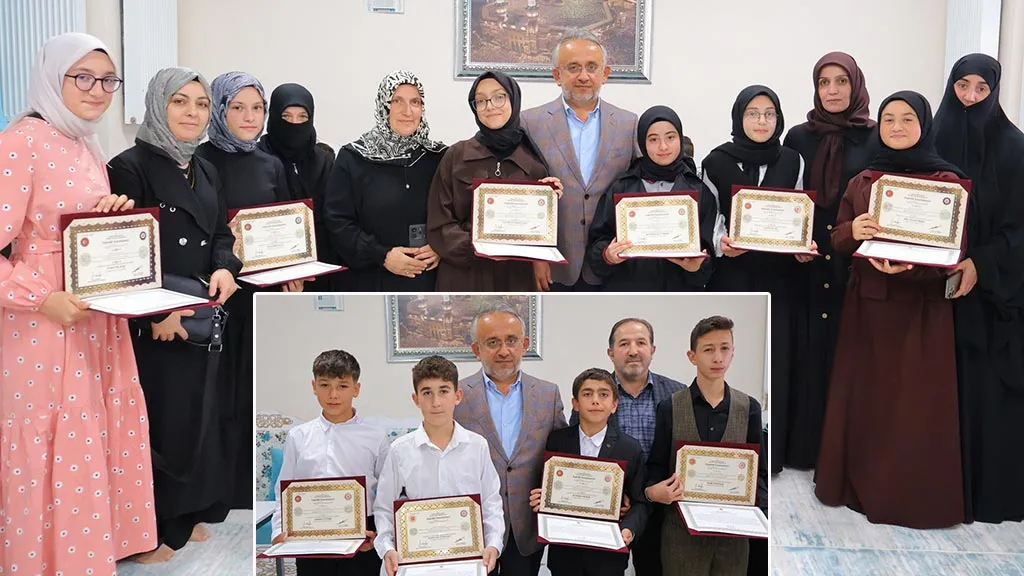 Bayburt’ta Hafızlar Belgelerine Kavuştu: 11 Öğrenciye Hafızlık Belgesi