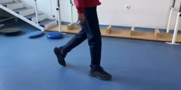 Yıllardır Parmak Ucunda Yürüyen Çocuk Fizik Tedaviyle Sağlığına Kavuştu