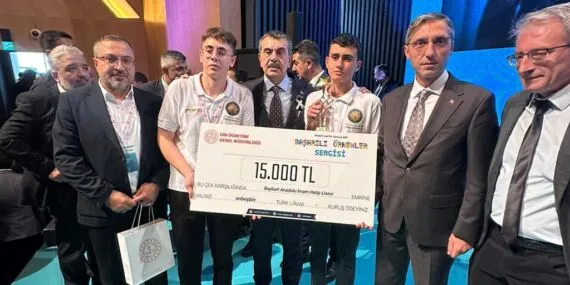 Bayburt Anadolu İHL’nin Atık Yağ Değil, Enerji Kaynağı! Projesi Türkiye 3.’sü Oldu!