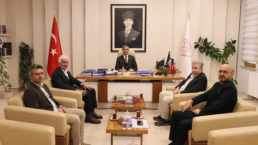 Bayburt Kız Anadolu İmam Hatip Lisesi’nde Başarı Değerlendirme Toplantısı