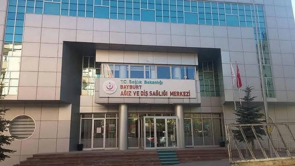 Bayburt Ağız ve Diş Sağlığı Merkezi’nde Akşam Mesaisi Başladı: Saat 24.00’e Kadar Hizmet