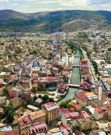 Bayburt’ta Konut Satışları Alarm Veriyor: Ekim Ayında Sadece 135 Konut Satıldı