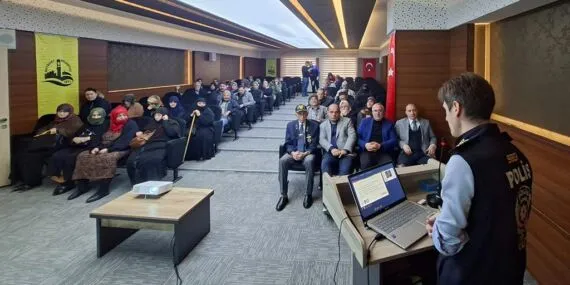 Bayburt’ta Siber Tehlike Alarmı! Emniyet ve Belediye’den Kritik Eğitim