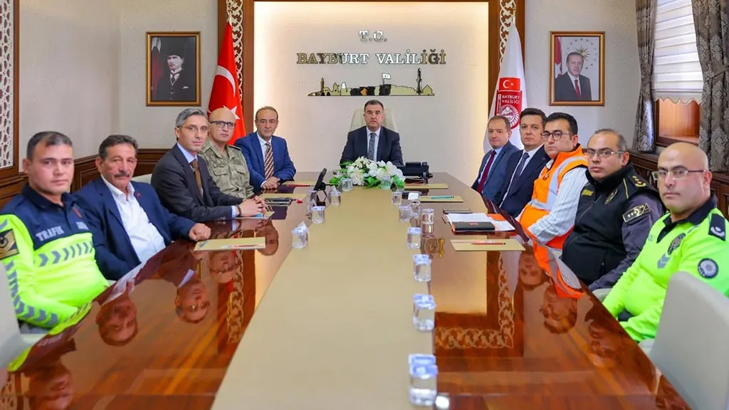 Bayburt’ta Trafik Güvenliği İçin İl Trafik Komisyonu Toplandı