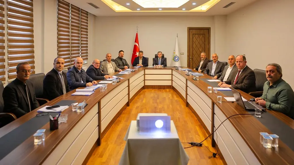 Bayburt’un 2026 Yatırım Planı Masada, Vali Eldivan Bütçe Toplantısında Konuştu